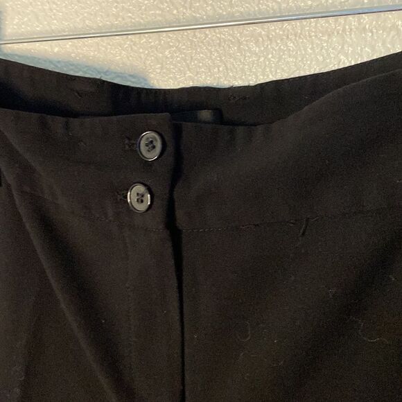 Focus- Women’s black slacks size 18W - Picture 3 of 6
